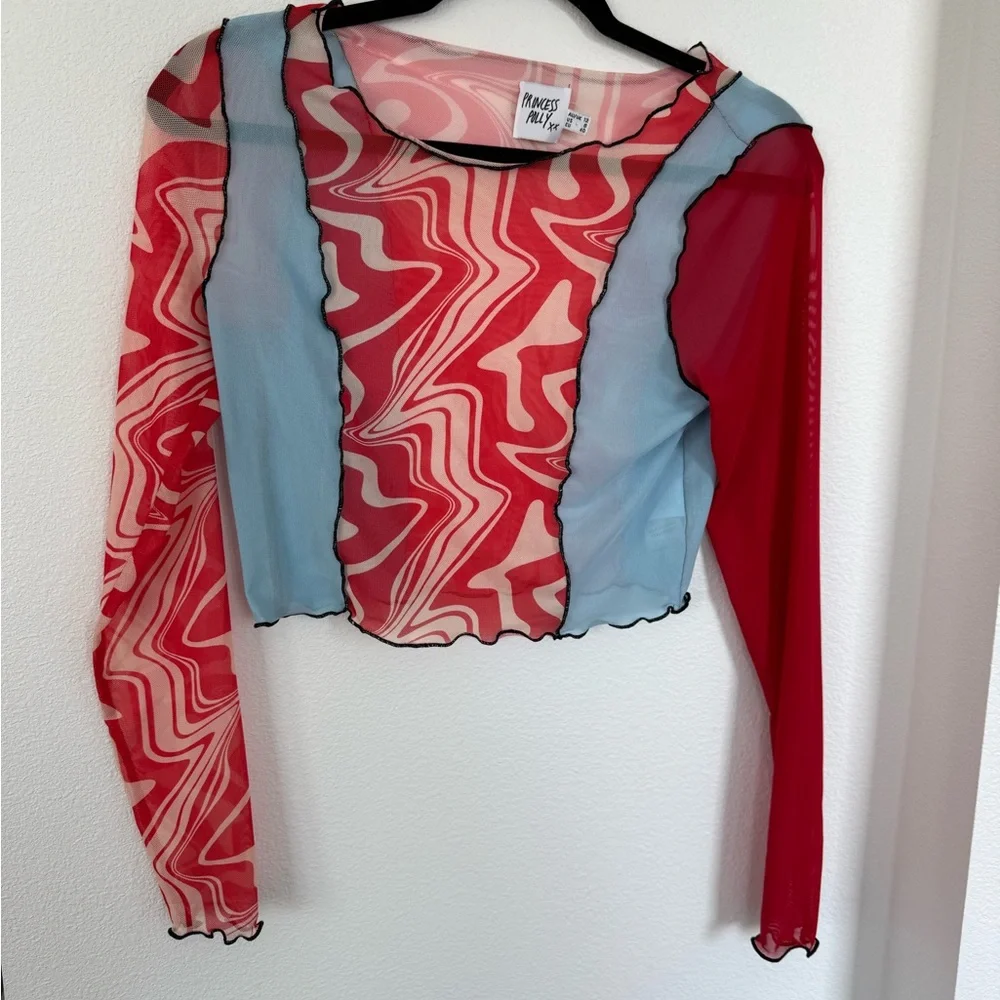 Princess Polly Asymmetrical Mesh Crop Blouse - Picture 3 of 4